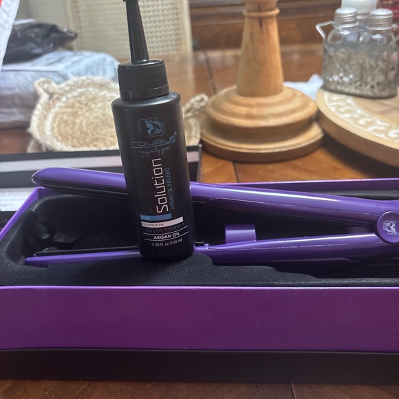 Purple Hair Straightener by Royale Pro - Picture 4 of 7